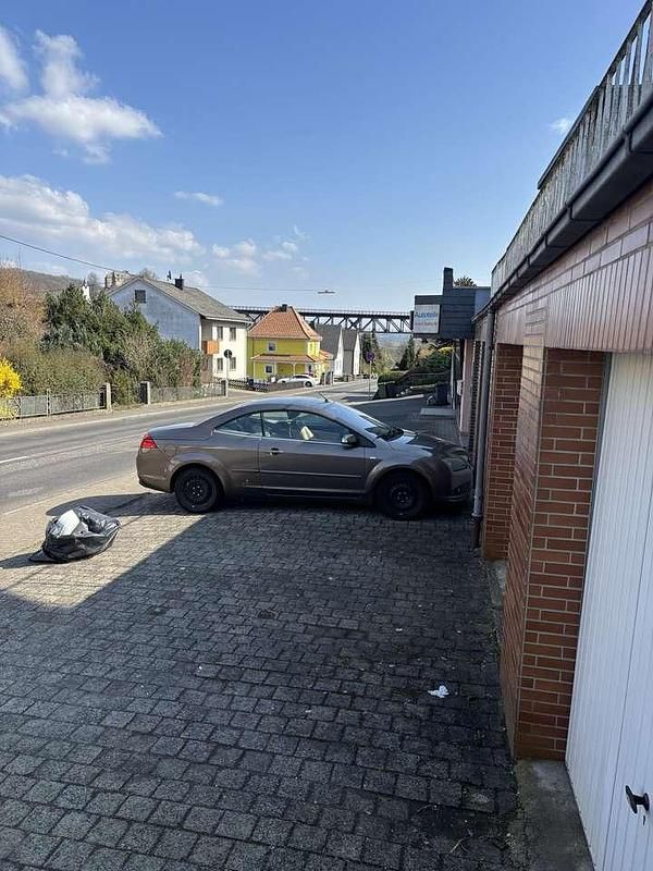 Gebraucht Ford Focus Cabriolet Titanium 136 PS (100 kW) 2008 Braun Cabrio