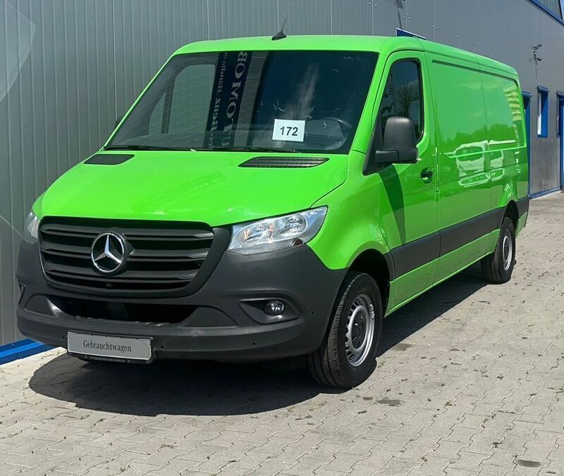 Grün Gebraucht 2020 Mercedes Sprinter Van | 26.199 € (Superpreis) - Bild 1/4