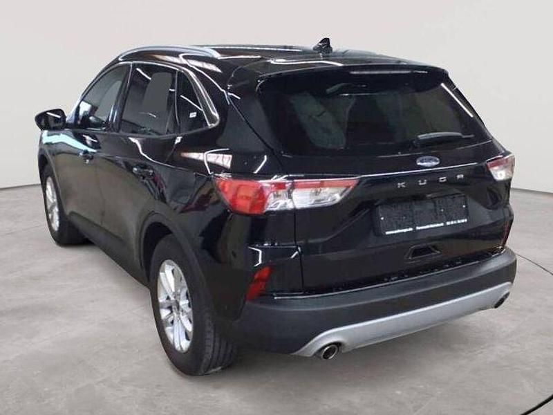 Gebraucht Ford Kuga Titanium 120 PS (88 kW) 2023 Agate black metallic SUV