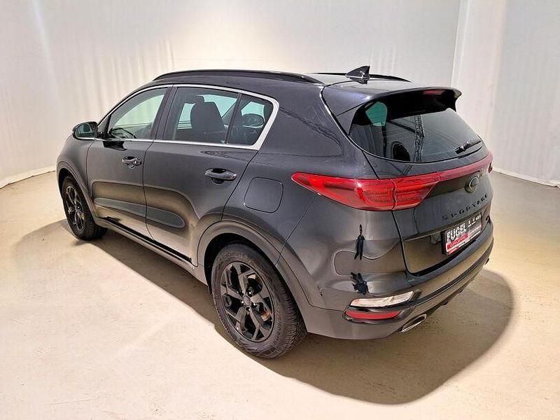 Gebraucht Kia Sportage 177 PS (130 kW) 2021 Zilinaschwarz met. SUV