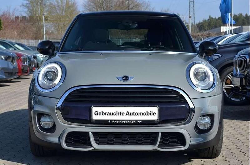 Gebraucht Mini John Cooper Works 136 PS (100 kW) 2017 Moonwalk grey metallic Kleinwagen