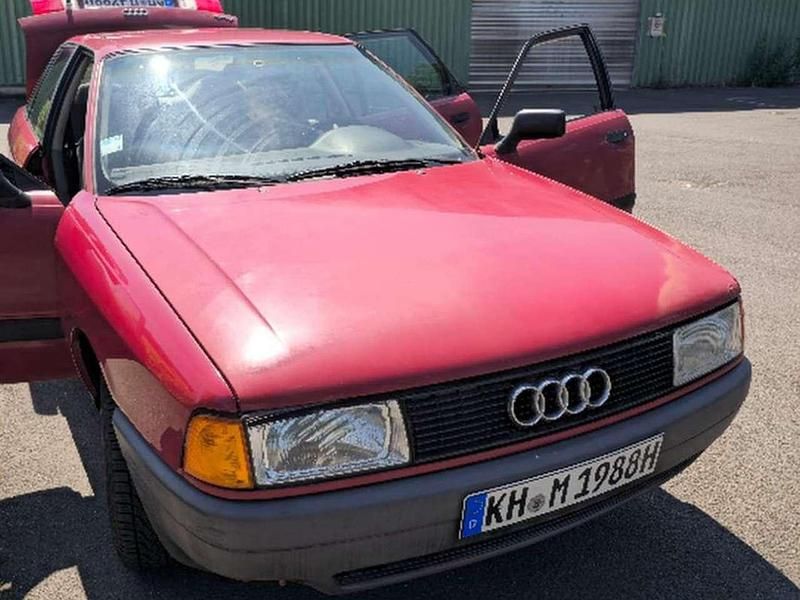 Rot Gebraucht 1988 Audi 80 Limousine | 3.200 € - Bild 1/4