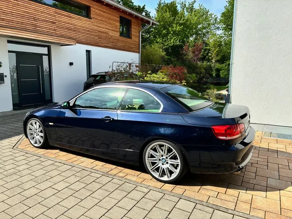 Occasion BMW 330 Cabriolet Performance 231 ch (169 kW) 2008 Bleue Cabriolet