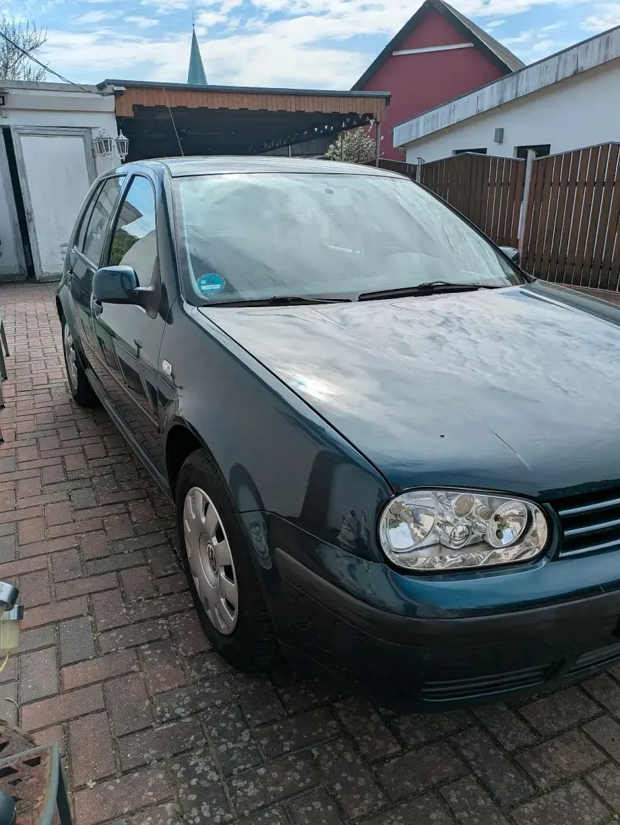 Gebraucht VW Golf IV 75 PS (55 kW) 2002 Grün Limousine