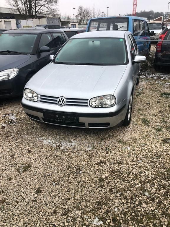 Silber Gebraucht 2001 VW Golf Edition Limousine | 1.200 € (Superpreis) - Bild 1/4