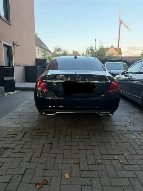 Gebraucht Mercedes C180 Edition 156 PS (114 kW) 2016 Schwarz Limousine