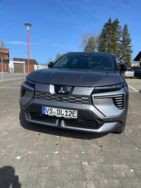 Neu Mitsubishi Eclipse Diamant Edition 55 kW (75 PS) 2026 Achatgrau / onyxschwarz SUV