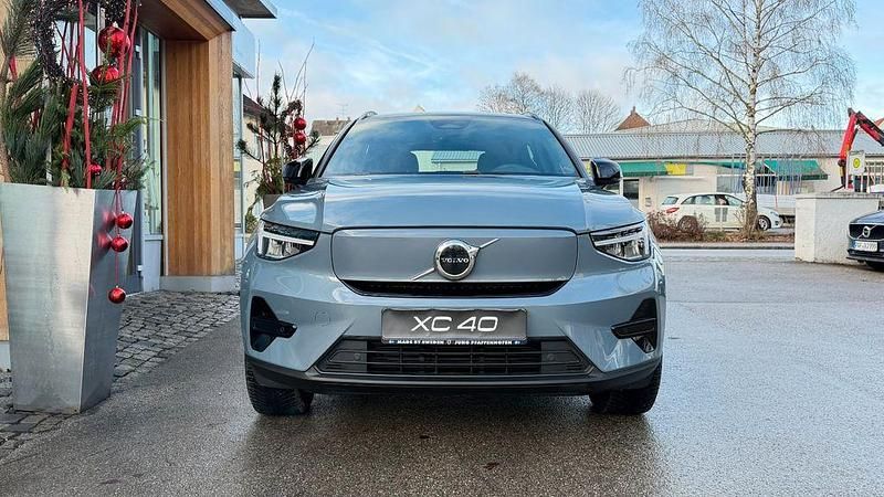 Gebraucht Volvo XC40 Core 169 kW (231 PS) 2022 Thunder grey SUV