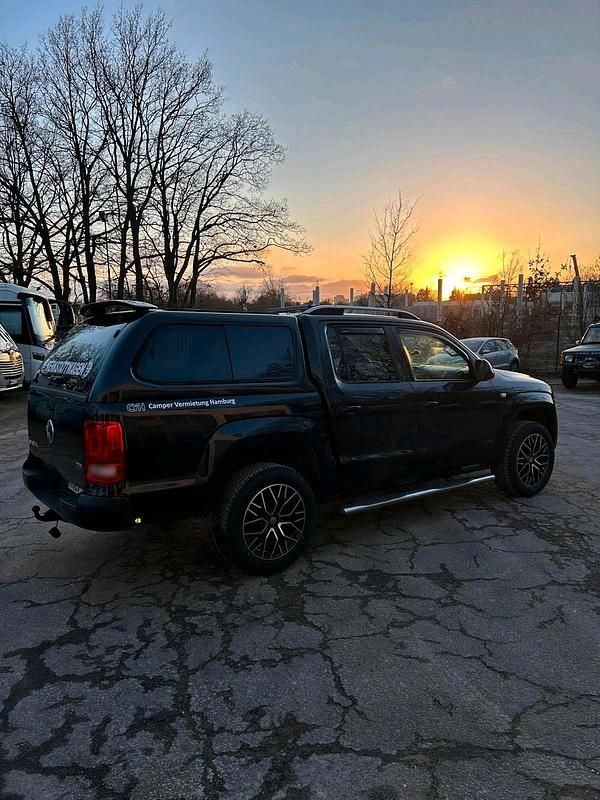 Gebraucht VW Amarok 163 PS (119 kW) 2011 Schwarz Pickup