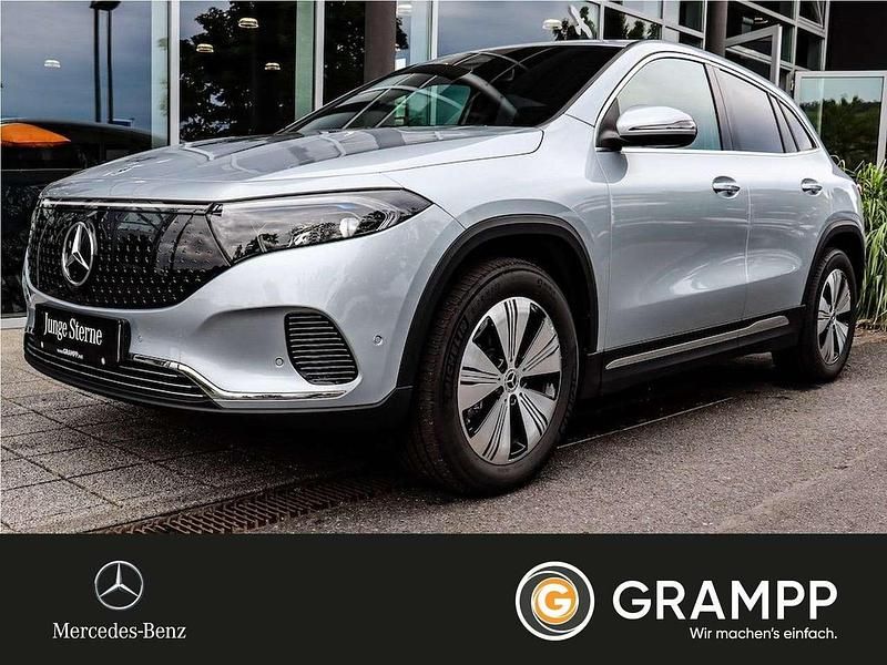 Silber Gebraucht 2024 Mercedes EQA300 Advanced SUV | 35.650 € (Fairer Preis) - Bild 1/3
