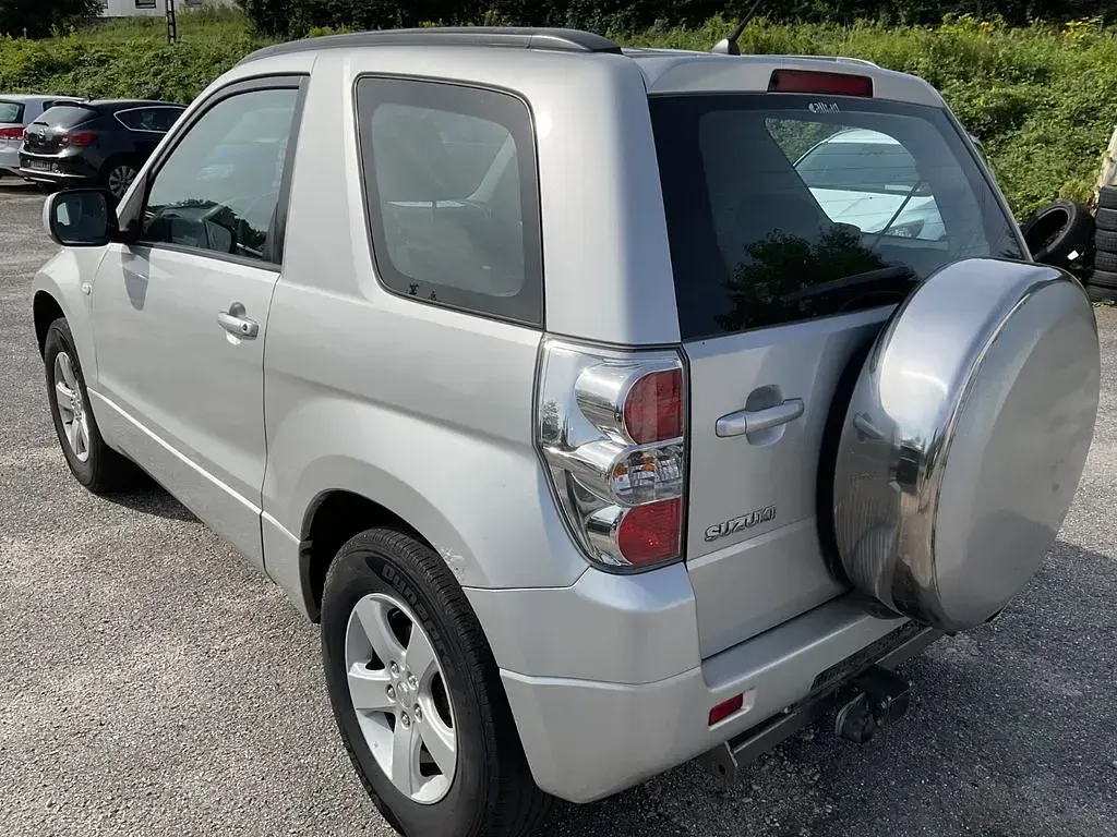 Gebraucht Suzuki Grand Vitara Comfort 106 PS (77 kW) 2008 Silber SUV