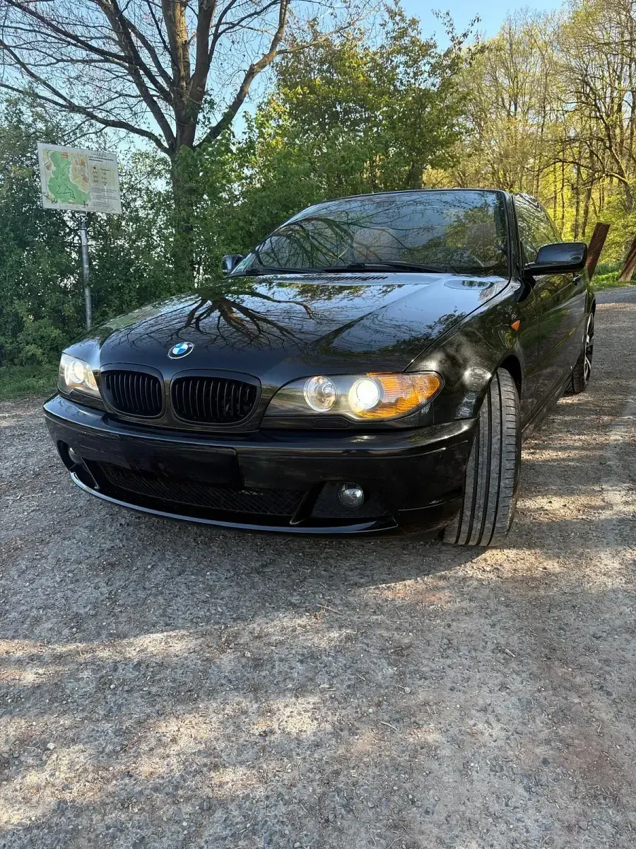 Gebraucht BMW 320 Cabriolet 170 PS (125 kW) 2004 Schwarz Cabrio