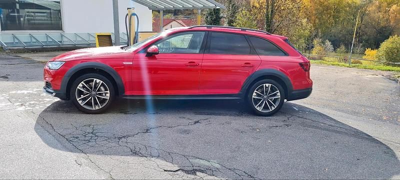 Rot Gebraucht 2019 Audi A4 Allroad Kombi | 29.990 € - Bild 1/4