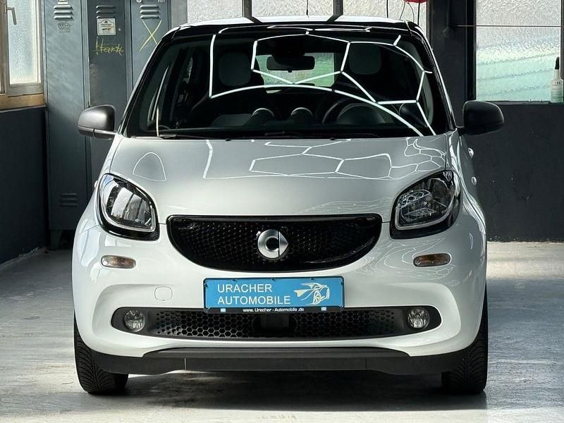 Gebraucht Smart ForFour Basis 90 PS (66 kW) 2018 Schwarz Kleinwagen