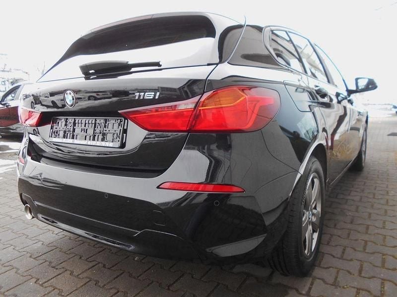 Gebraucht BMW 116 109 PS (80 kW) 2022 Schwarz Kleinwagen