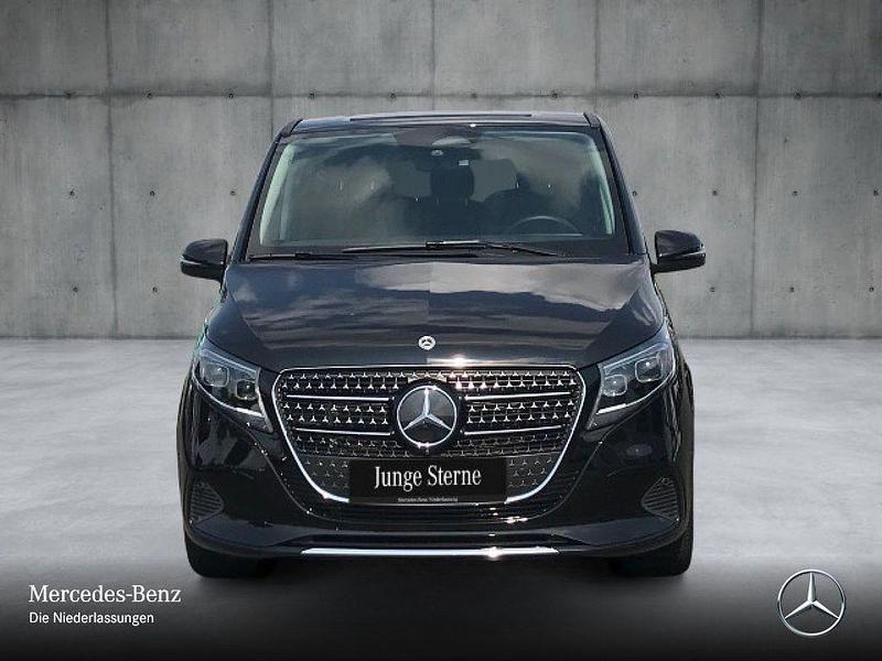 Gebraucht Mercedes V300 Avantgarde 237 PS (174 kW) 2024 Schwarz Van / Kleinbus