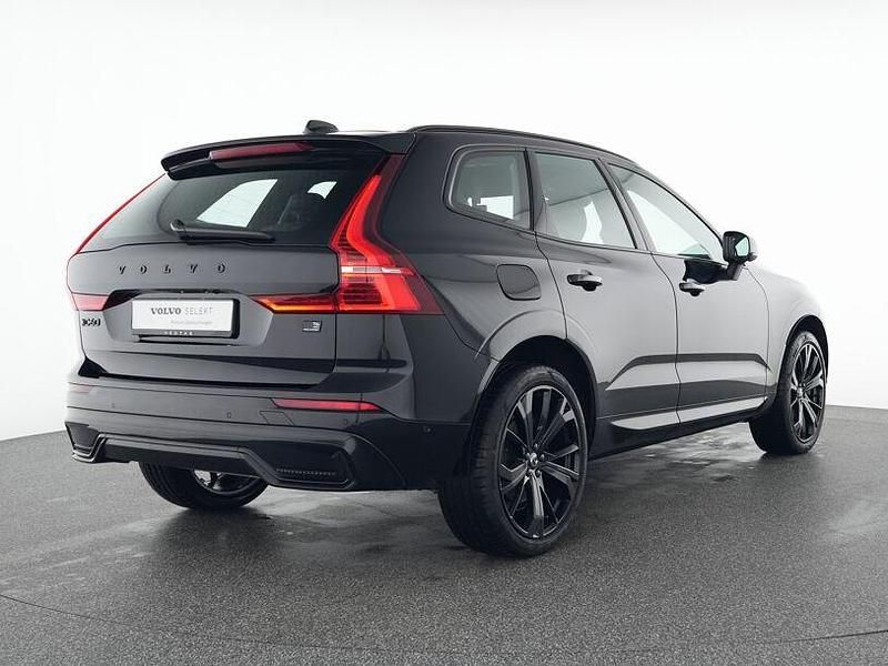 Gebraucht Volvo XC60 Plus 257 PS (189 kW) 2024 Schwarz SUV