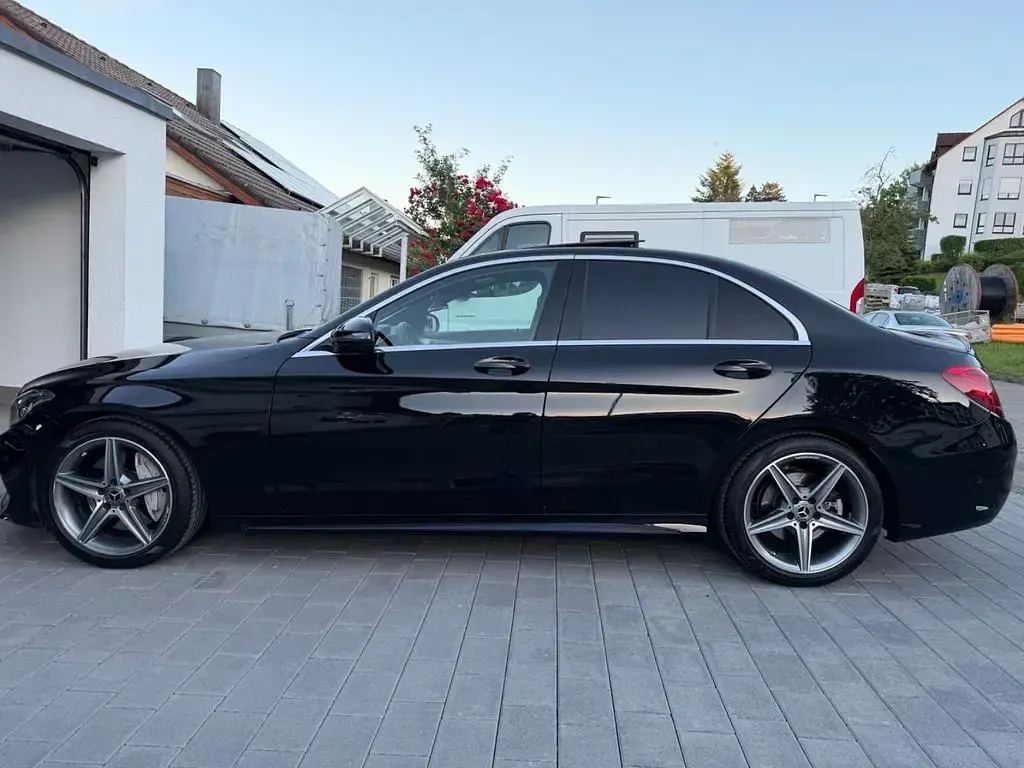 Gebraucht Mercedes C250 AMG 204 PS (150 kW) 2018 Schwarz Limousine