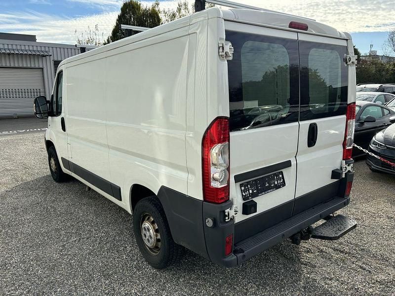Gebraucht Fiat Ducato 136 PS (100 kW) 2010 Weiß Van
