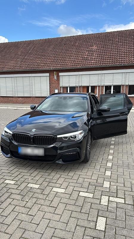 Gebraucht BMW 530 265 PS (194 kW) 2019 Schwarz Kombi