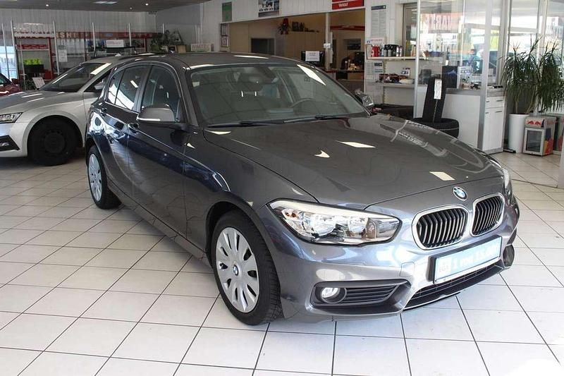 Gebraucht BMW 118 Advantage 136 PS (100 kW) 2017 Grau Kleinwagen