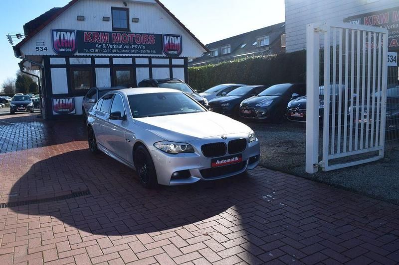 Gebraucht BMW 523 Sport Line 204 PS (150 kW) 2010 Silber Limousine