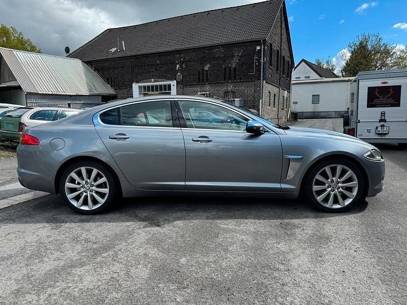 Brugt Jaguar XF 241 HK (177 kW) 2012 Sølv Sedan