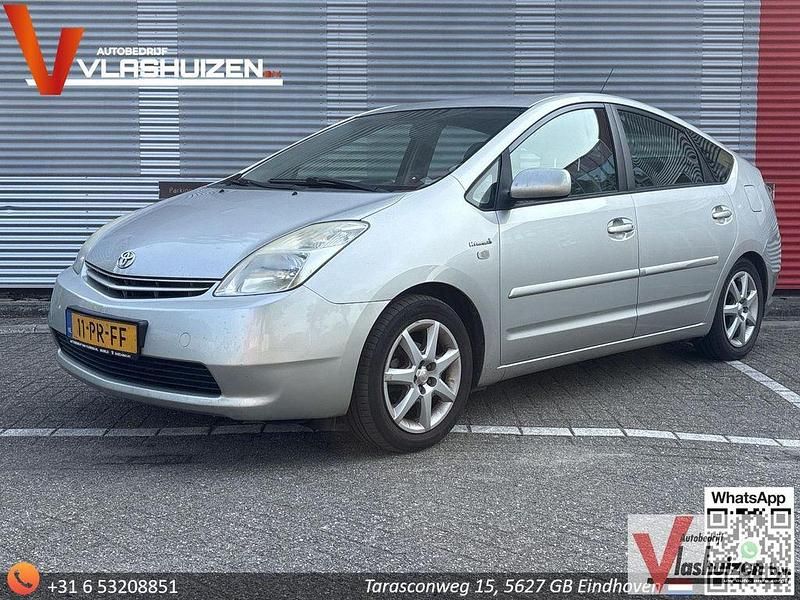 Grau Gebraucht 2004 Toyota Prius Kleinwagen | 2.850 € (Fairer Preis) - Bild 1/4
