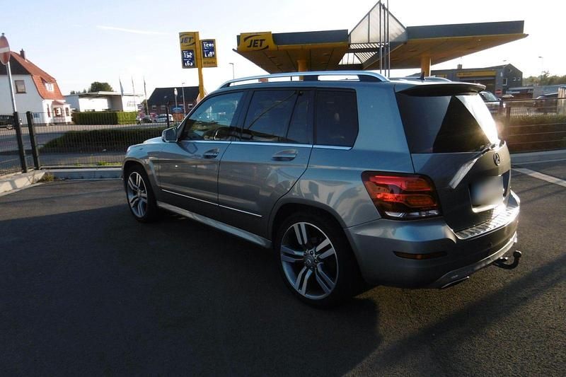 Gebraucht Mercedes GLK250 AMG 204 PS (150 kW) 2012 Beige SUV