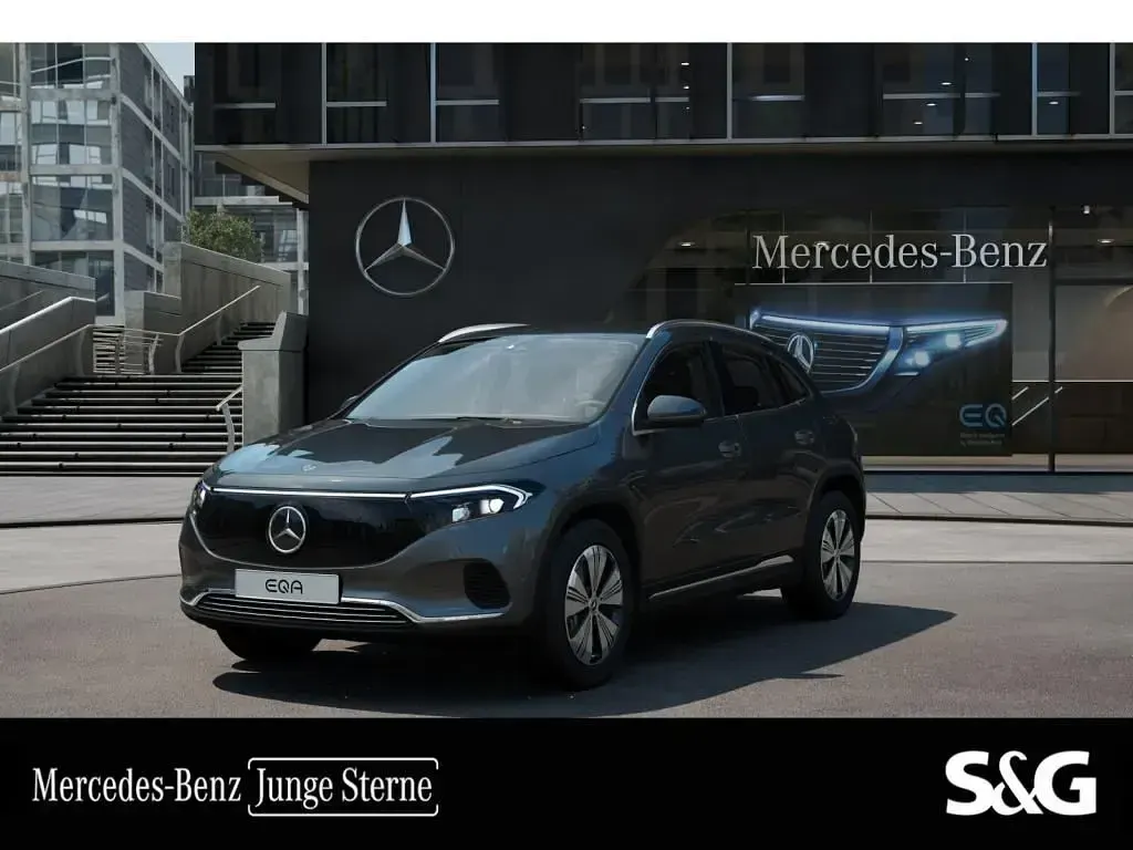 Gebraucht Mercedes EQA300 167 kW (228 PS) 2025 SUV
