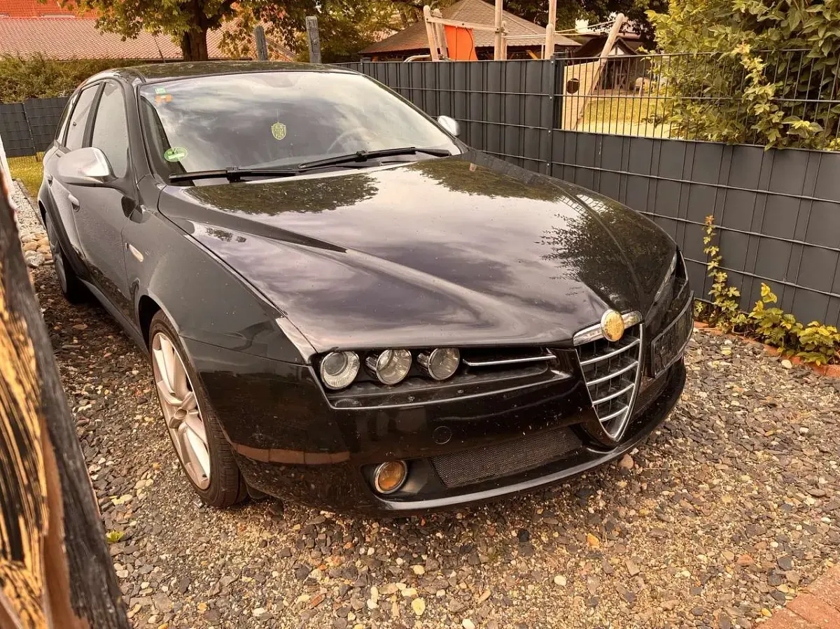 Gebraucht Alfa Romeo 159 Ti 150 PS (110 kW) 2009 Schwarz Kombi