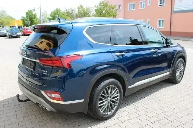 Gebraucht Hyundai Santa Fe Premium 200 PS (147 kW) 2020 Blaumet. SUV