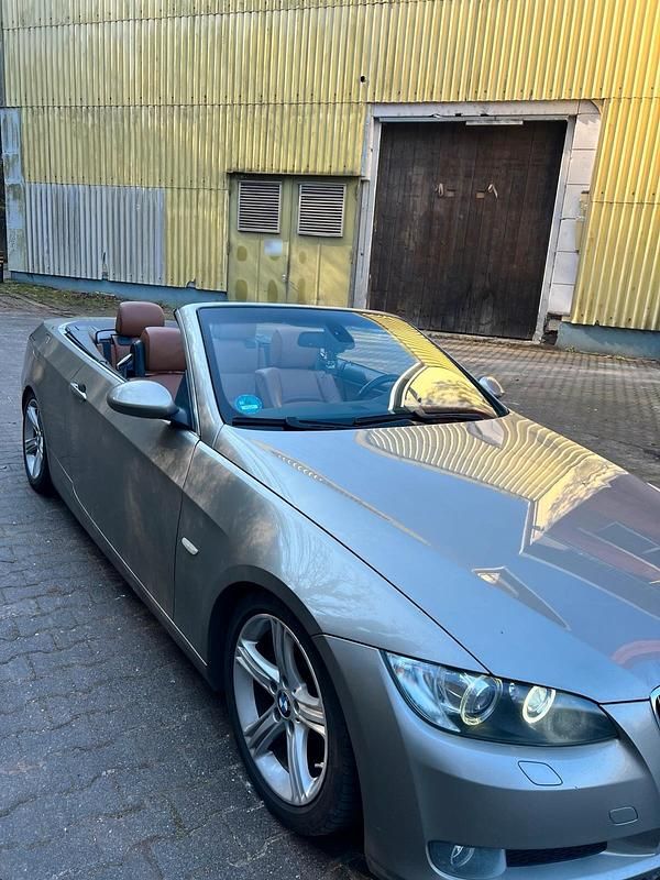 Gebraucht BMW 325 Cabriolet 197 PS (144 kW) 2008 Andere farben Cabrio