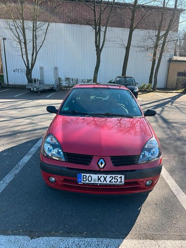 Gebraucht Renault Clio II 2004 Rot Kleinwagen