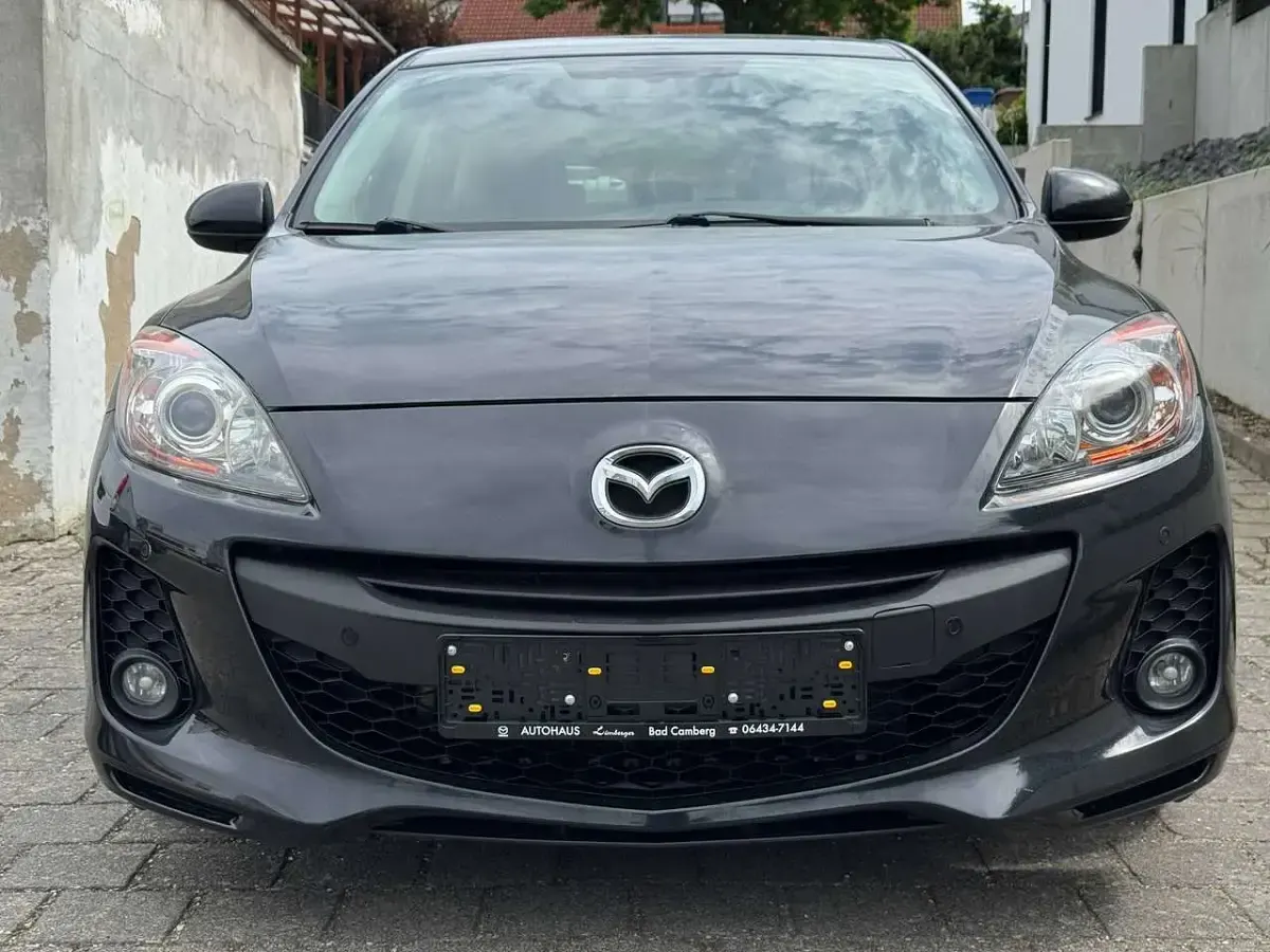 Gebraucht Mazda 3 Edition 105 PS (77 kW) 2012 Schwarz Kleinwagen