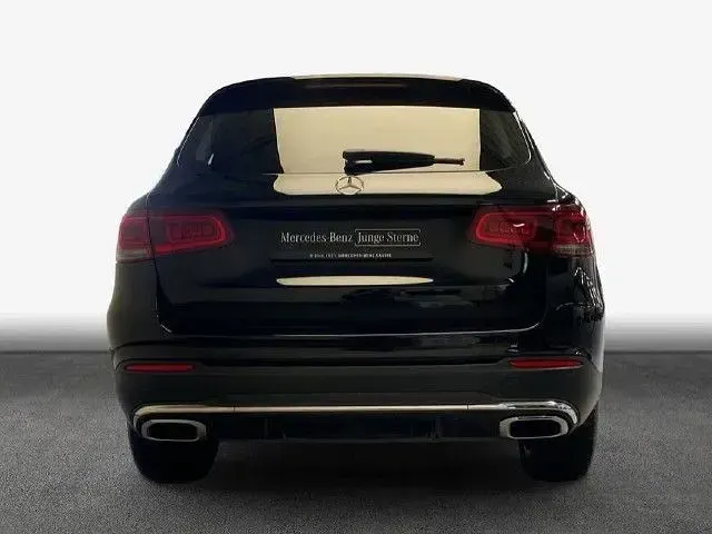 Gebraucht Mercedes GLC300e 320 PS (235 kW) 2021 SUV