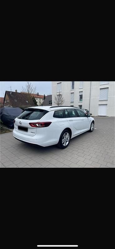 Gebraucht Opel Insignia 170 PS (125 kW) 2018 Weiß Kombi