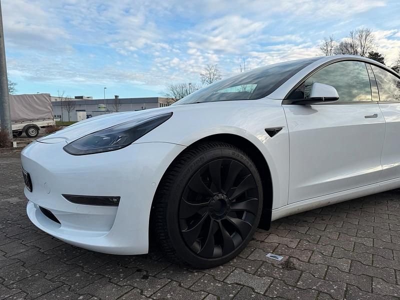 Gebraucht Tesla Model 3 366 kW (498 PS) 2022 Limousine