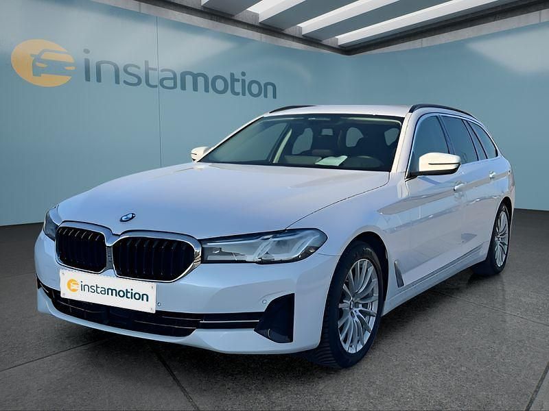 Gebraucht BMW 520 190 PS (139 kW) 2023 Weiß Kombi