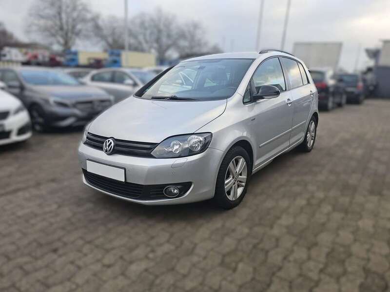 Reflexsilber metallic Gebraucht 2012 VW Golf Plus Cross Match Van / Kleinbus | 9.990 € (Etwas zu teuer) - Bild 1/4