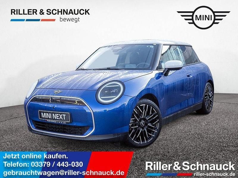 Blau Gebraucht 2024 Mini Cooper SE Favoured Kleinwagen | 31.900 € (Fairer Preis) - Bild 1/4