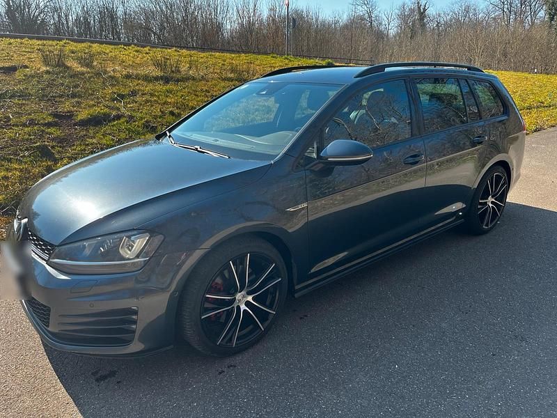 Gebraucht VW Golf VII GTD 185 PS (136 kW) 2015 Schwarz Kombi