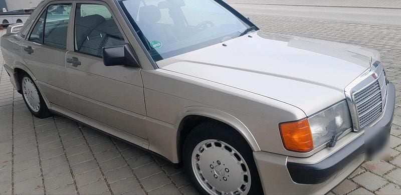 Usata Mercedes 190 1987 Argento Berlina