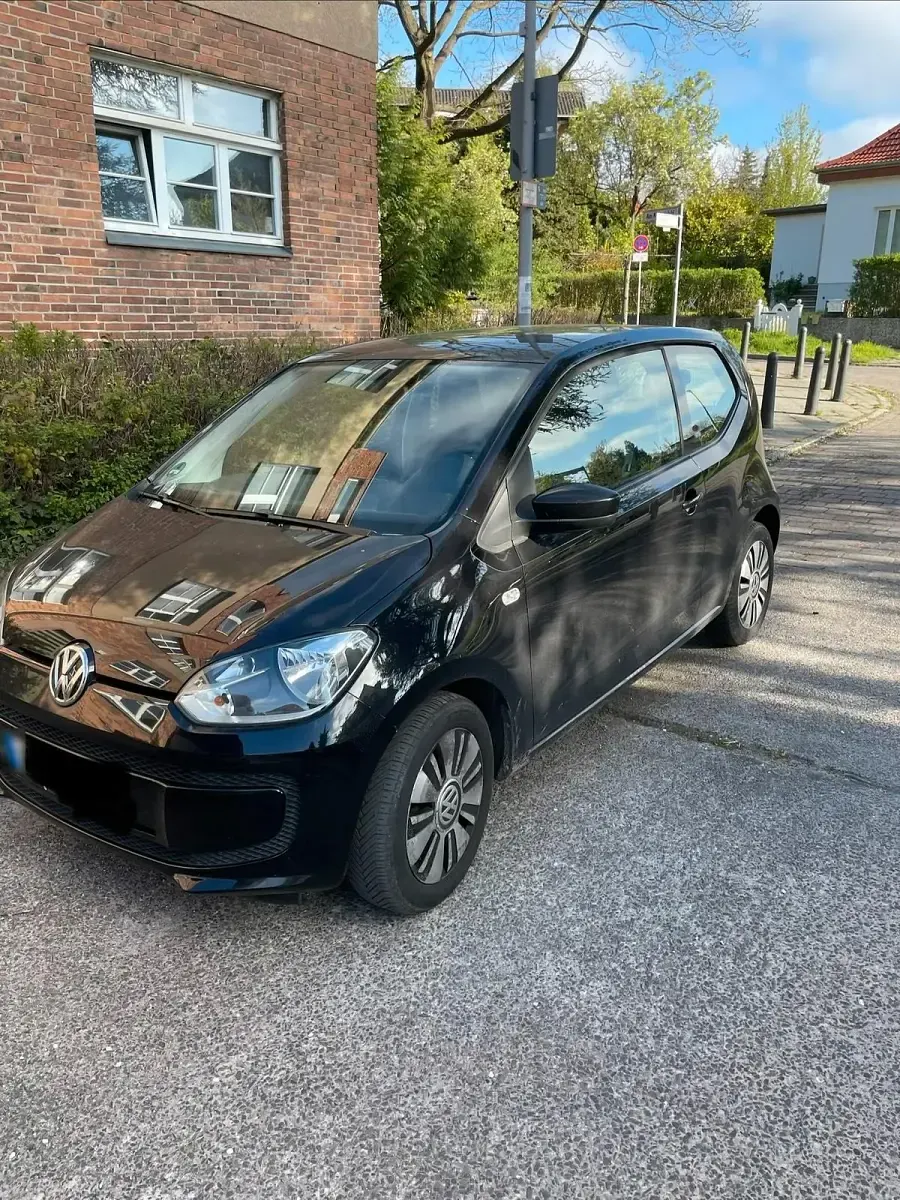 Używany VW up! 75 KM (55 kW) 2012 Czarny Hatchback