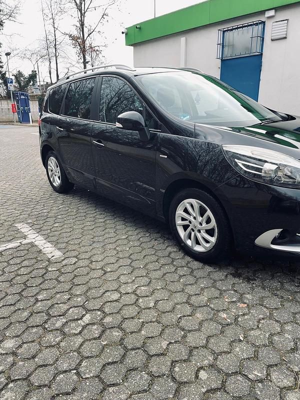 Gebraucht Renault Grand Scénic III 110 PS (80 kW) 2015 Schwarz Van / Kleinbus