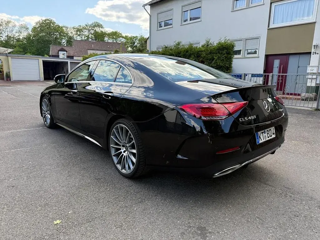 Gebraucht Mercedes CLS450 AMG line 367 PS (269 kW) 2021 Schwarz Limousine