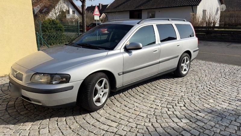 Gebraucht Volvo V70 170 PS (125 kW) 2001 Silber Kombi