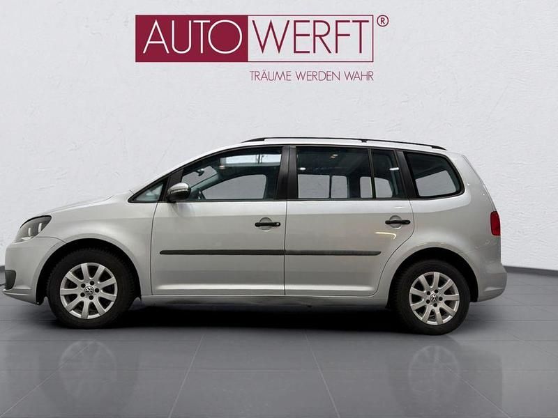 Gebraucht VW Touran 105 PS (77 kW) 2013 Silber Van / Kleinbus