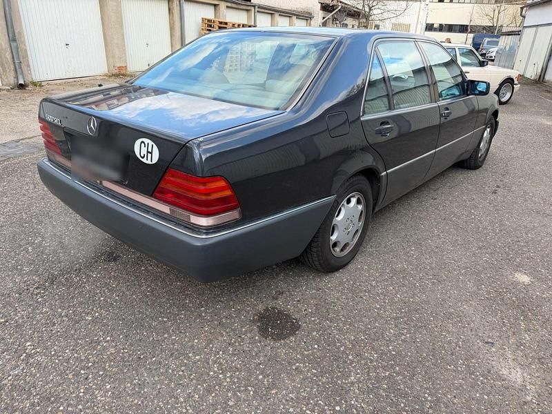 Gebraucht Mercedes 500 252 PS (185 kW) 1991 Schwarz Limousine