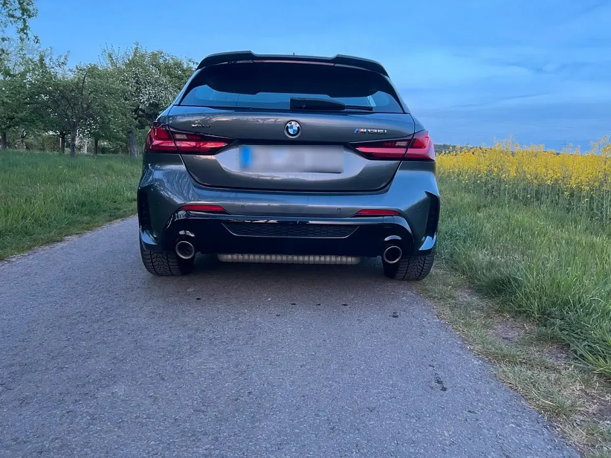 Usata BMW M135 M Performance 306 CV (225 kW) 2020 Andere farben Utilitaria